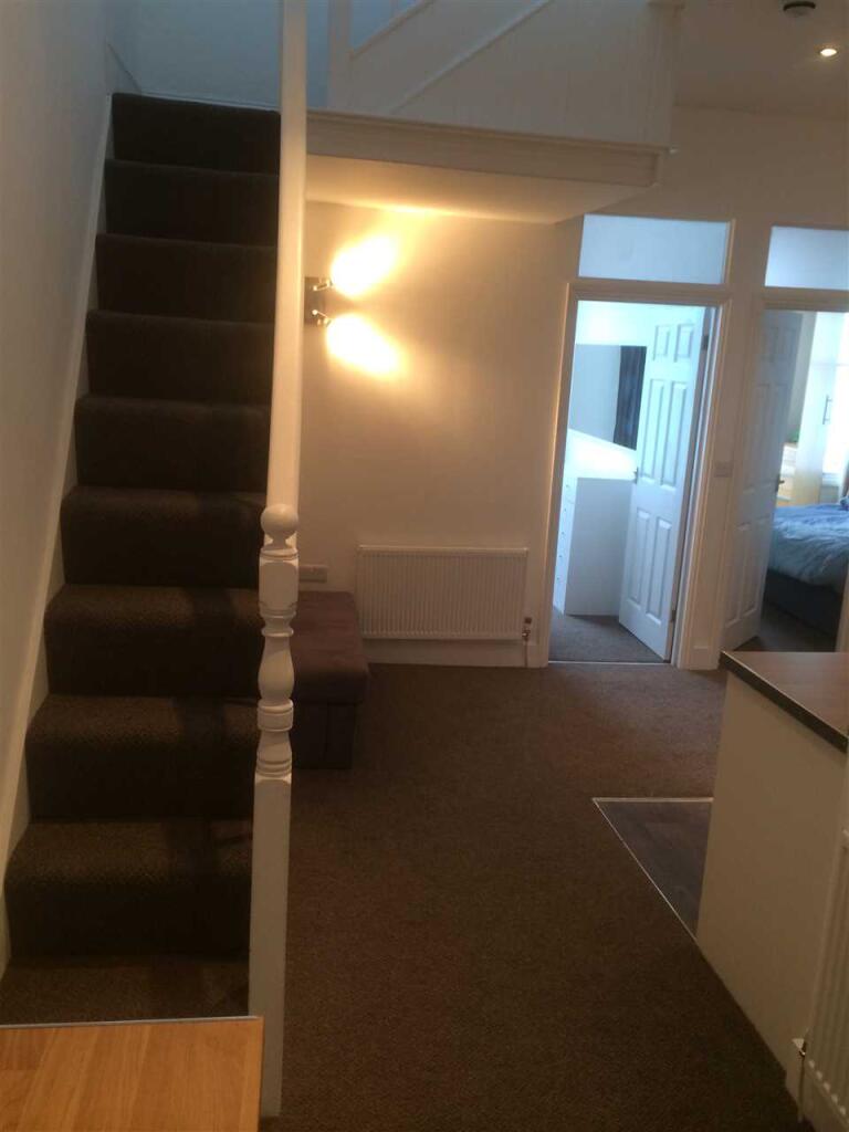 Additional image 12 of Top Floor Flat Clifton Road