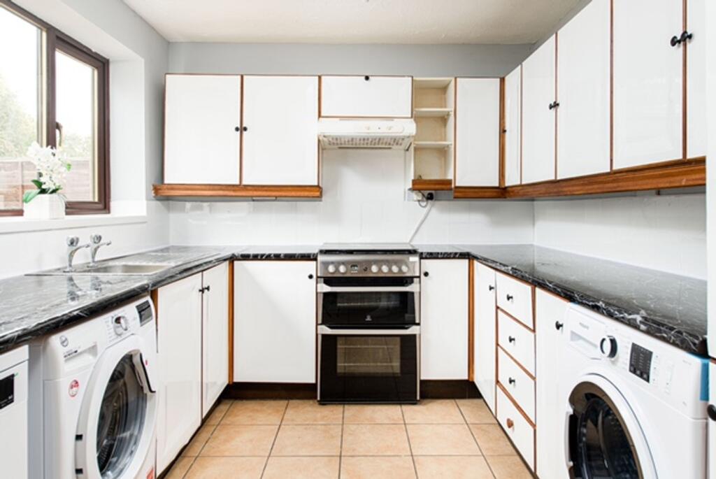 Additional image 17 of Highfields Close, Bristol