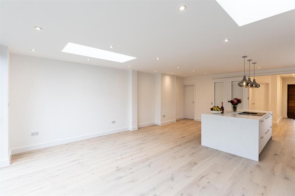 Additional image 11 of Bushey Avenue, Petts Wood, Orpington