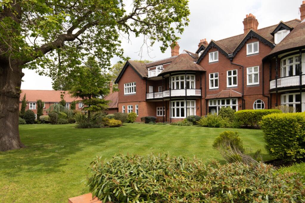 Additional image 8 of Newton Park Place, Chislehurst, BR7