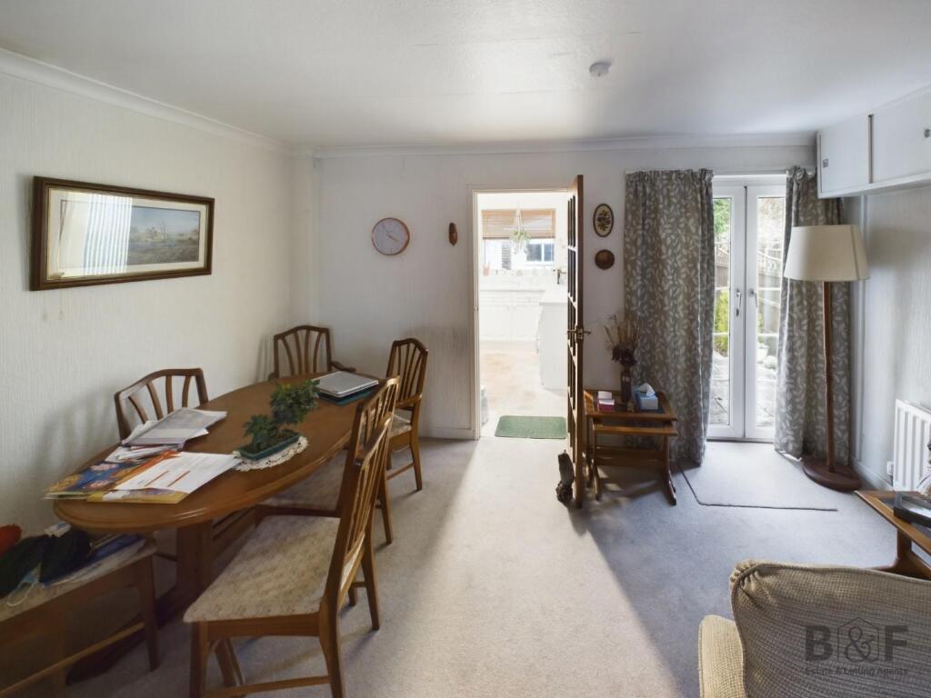 Additional image 17 of Fairlyn Drive, Kingswood