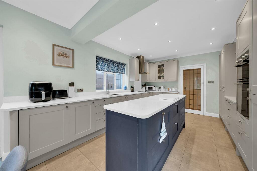 Additional image 5 of Kingsway, Petts Wood, Orpington