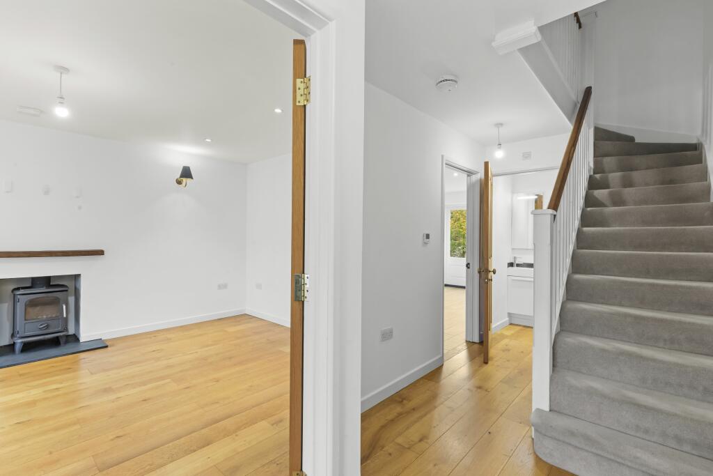 Additional image 5 of The Crescent, Hassocks, Keymer, West Sussex, BN6 8RB