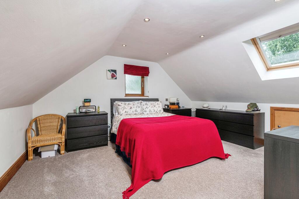 Additional image 9 of Whitechapel Road, Cleckheaton, BD19