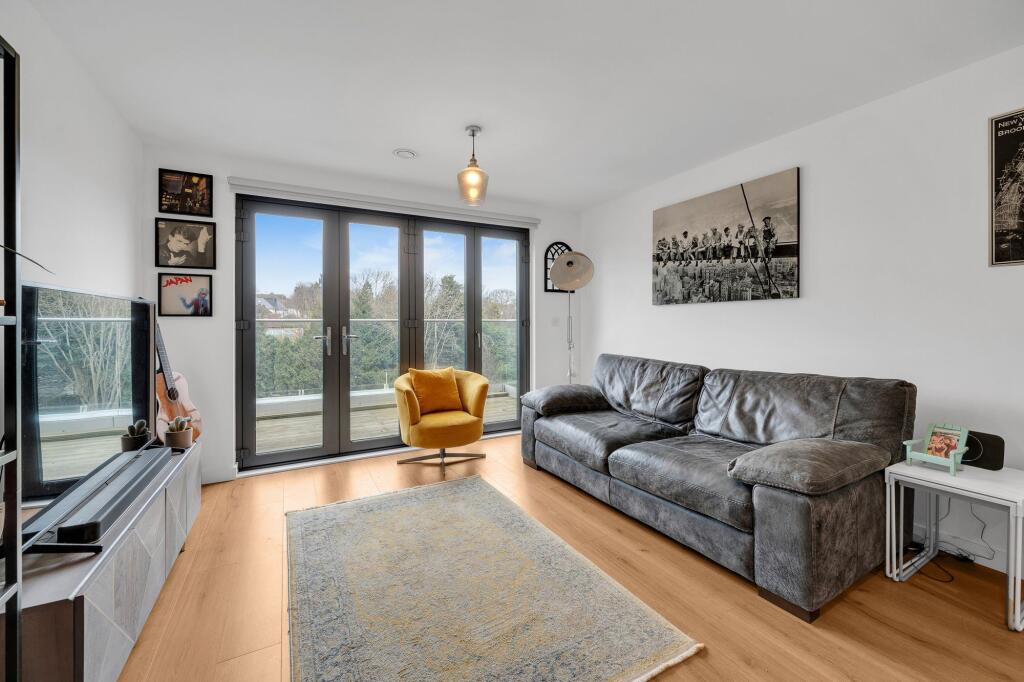 Additional image 6 of Knoll Rise, Orpington, BR6