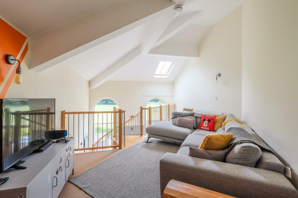 Additional image 9 of Latham Lane, Gomersal, Cleckheaton