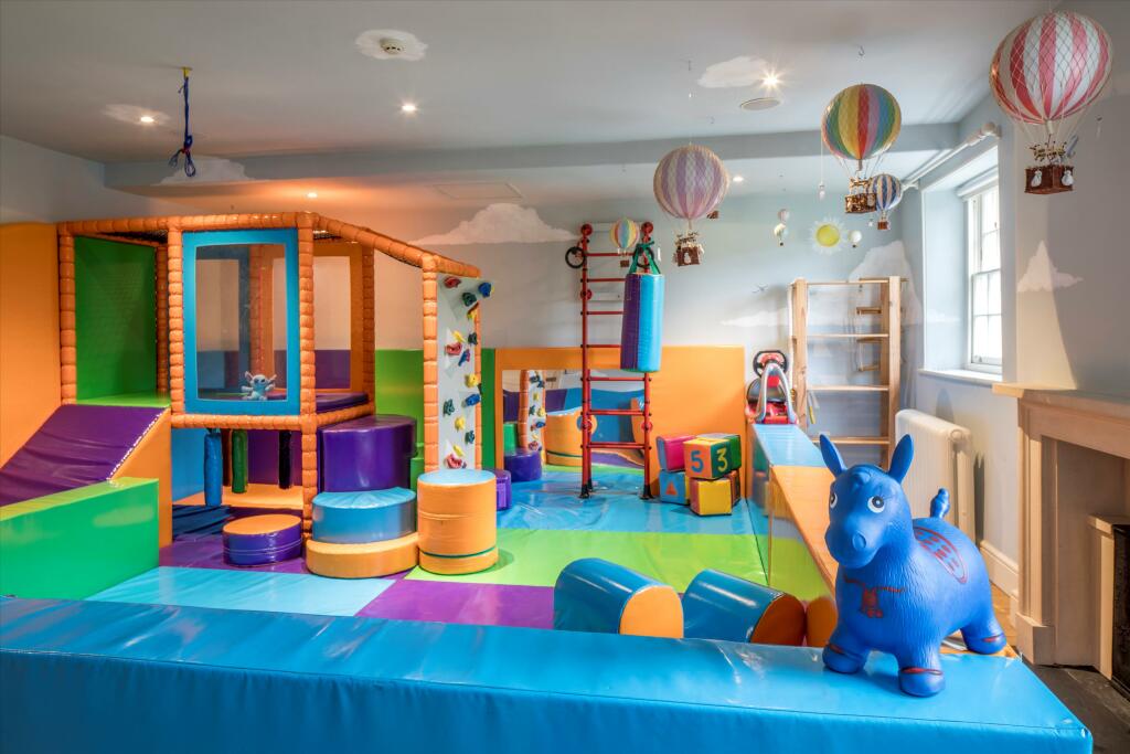 Additional image 20 of Beach Lane, Beach, Nr Bath, BS30.