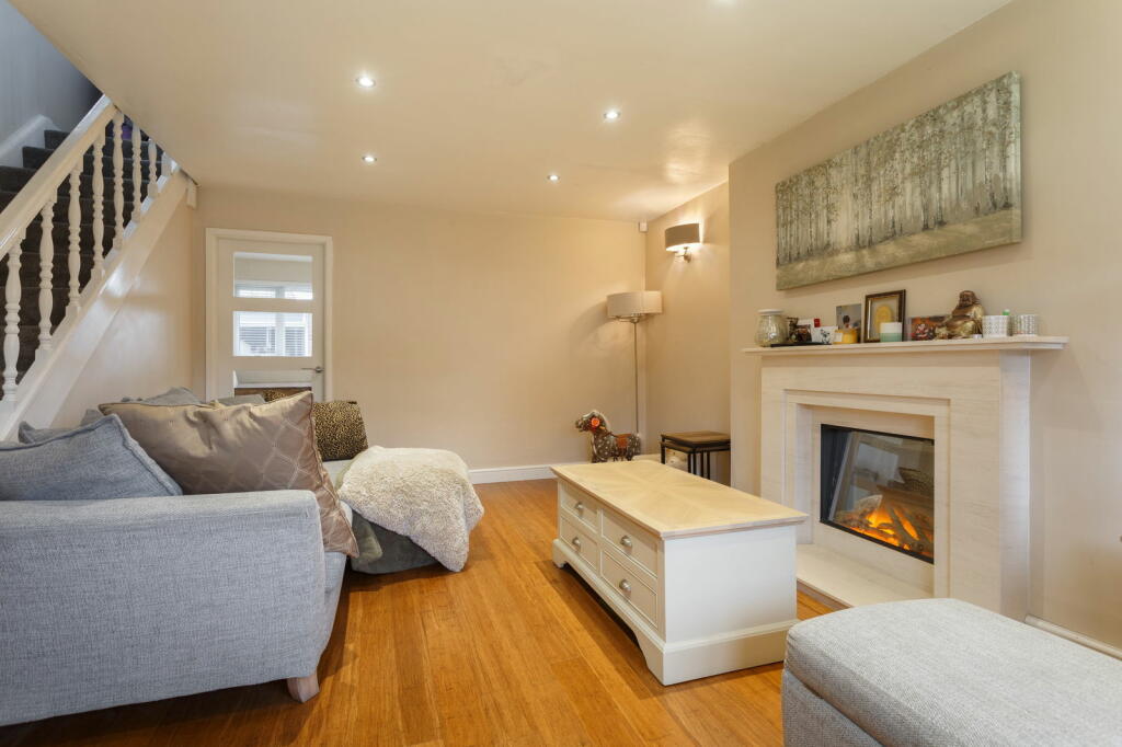 Additional image 4 of Langley Lane, Baildon, BD17 6TB