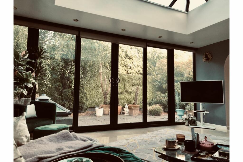 Additional image 8 of Susan Wood, chislehurst, BR7