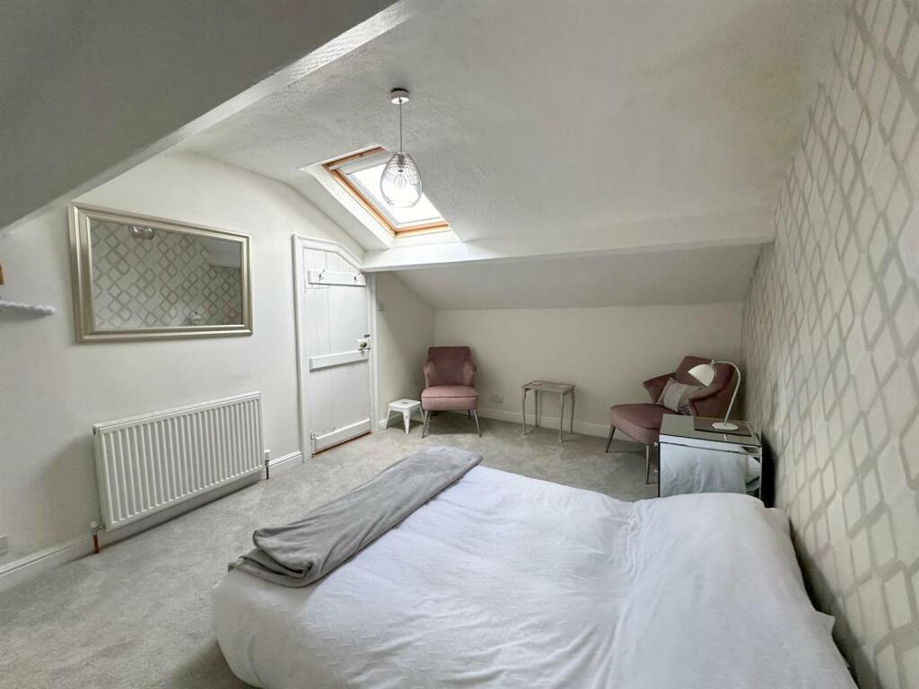 Additional image 33 of Acorn House, Pot Lane, Steeton,