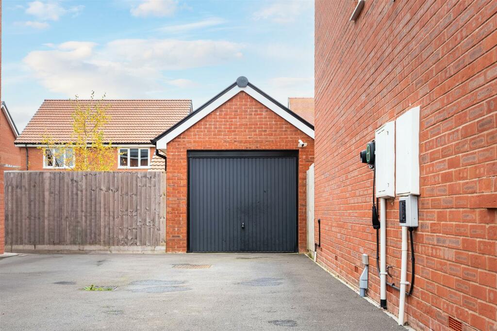 Additional image 25 of Moorhen Road, Yatton - PERFECT FAMILY HOME