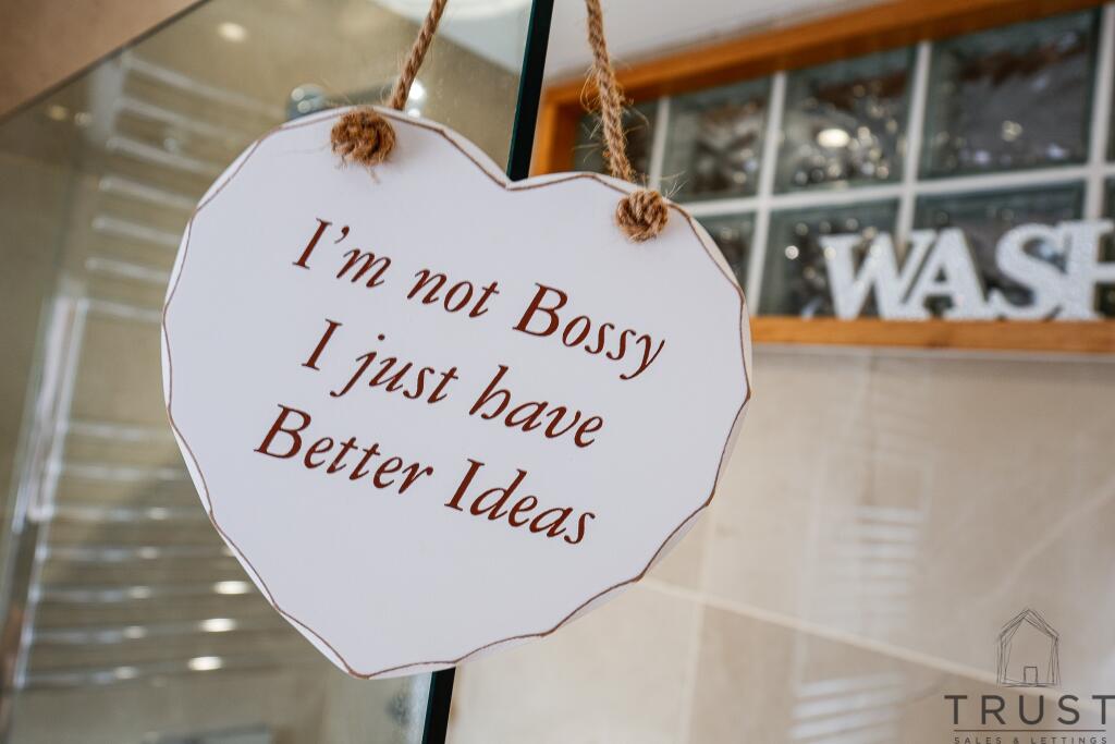 Additional image 54 of Bradford Road, Birkenshaw