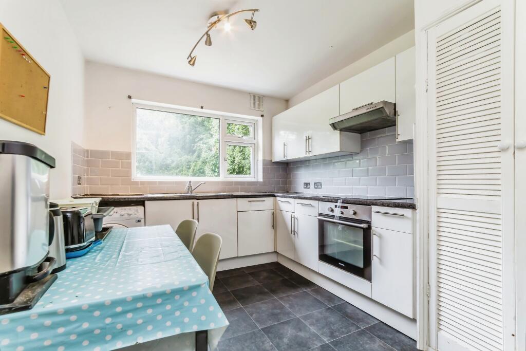 Additional image 4 of Brackley Road, Beckenham, BR3