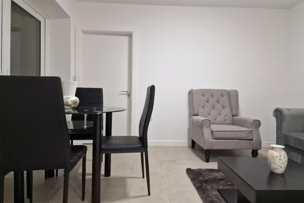 Additional image 3 of 5 bedroom Semi Detached House in Ringwood Crescent, Southmead