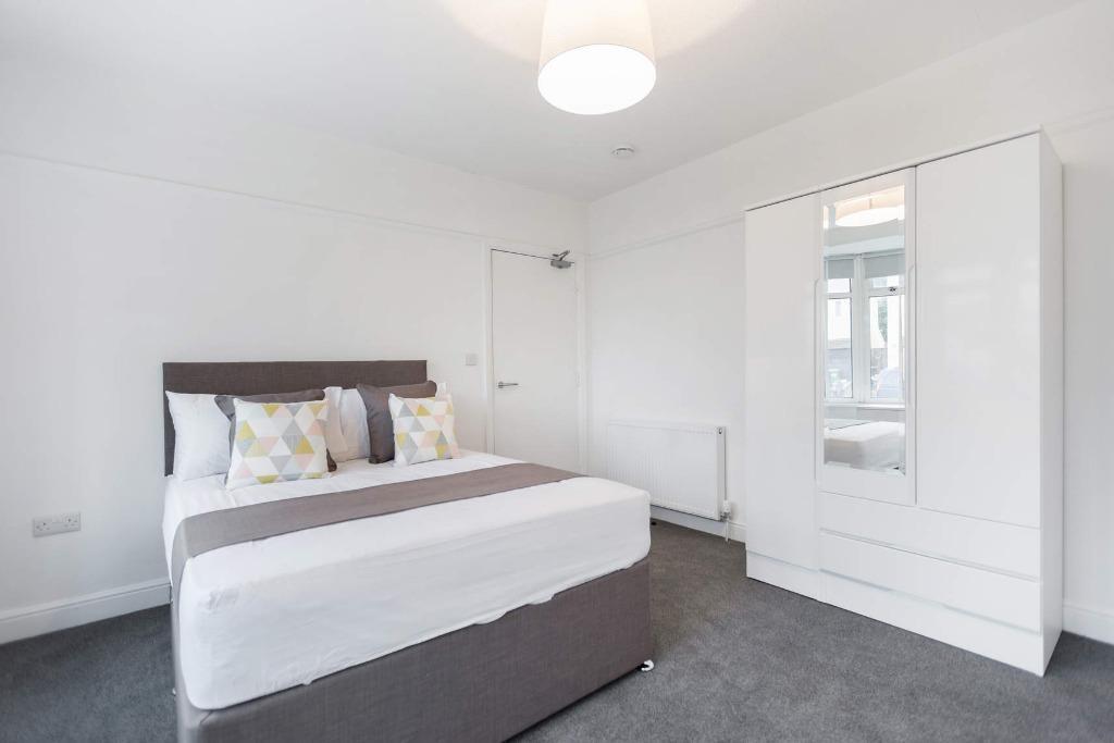 Additional image 8 of Station Road, Bristol, BS34