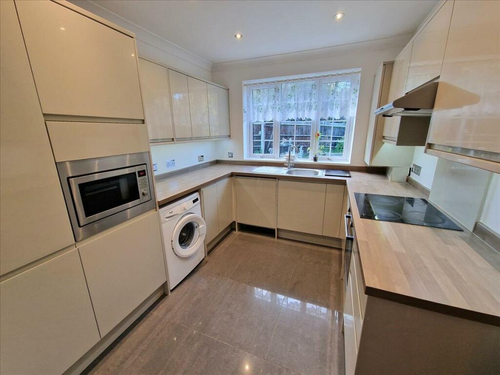 Additional image 4 of Chatsworth Avenue, Bromley, BR1