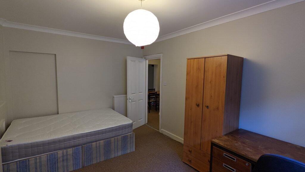 Additional image 10 of Arlington Villas Basement – Ref: 150