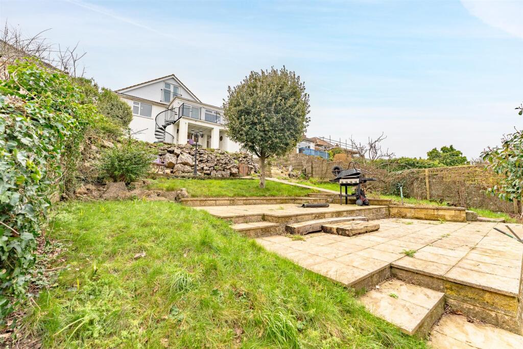 Additional image 36 of Woodspring Crescent, Worlebury - DECEPTIVE