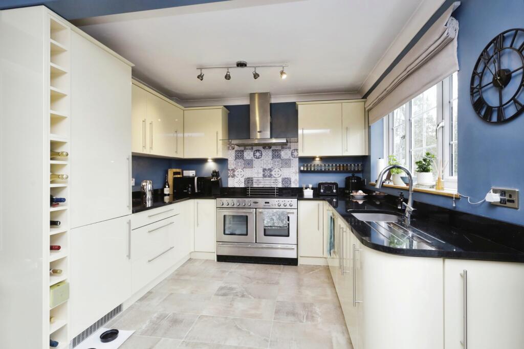 Additional image 10 of Grantham Bank, LEWES, East Sussex, BN8