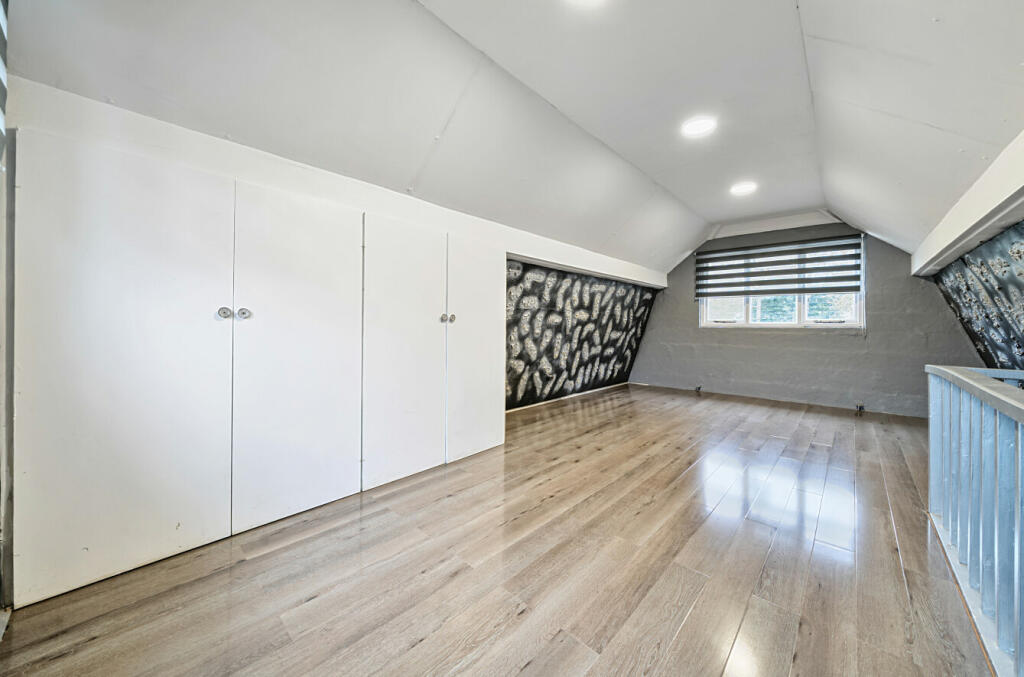 Additional image 28 of Marlings Park Avenue, Chislehurst, BR7