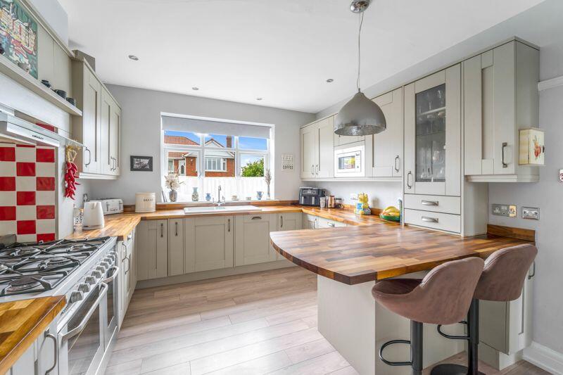 Additional image 2 of Edgecombe Avenue, Worle - FABULOUS VIEWS