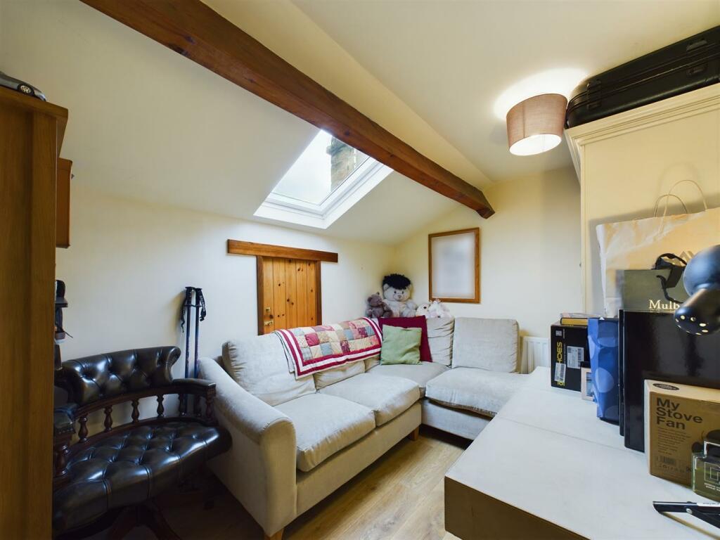 Additional image 27 of Lane Bottom Barn, Trough Lane, Denholme, Bradford, BD13 4NB