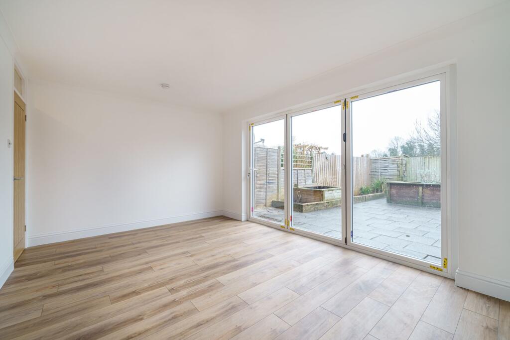 Additional image 9 of Tonge Close, Beckenham, BR3