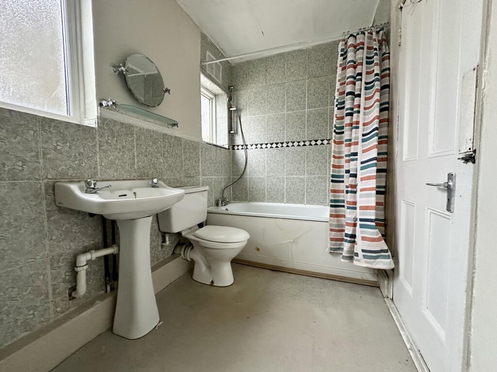 Additional image 5 of Chaffinch Road, Beckenham, BR3