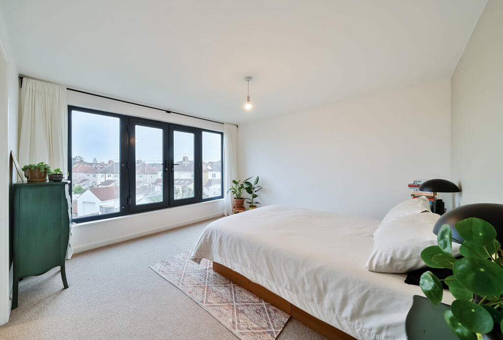 Manor Road, Fishponds, Bristol, BS16