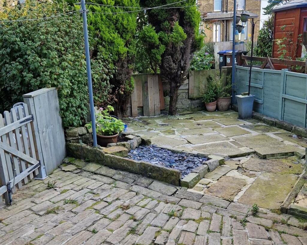 Additional image 8 of West End, Queensbury, Bradford