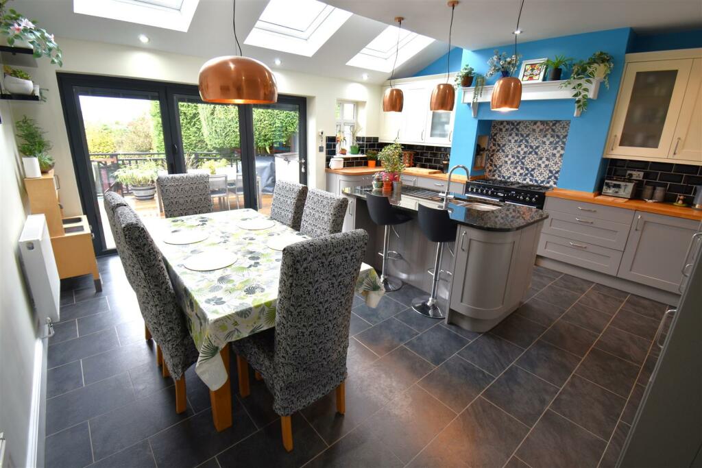 Additional image 23 of Beautifully Presented & Largely Extended 5 Bed Semi With S/Facing gdn