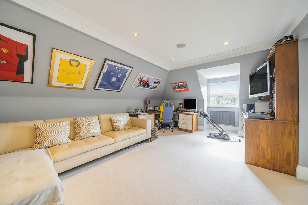 Additional image 11 of The Glen, Farnborough Park, Orpington