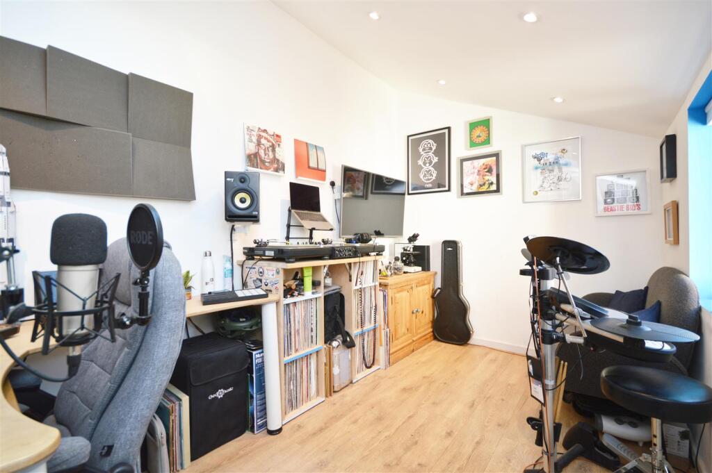 Additional image 10 of Condover Road, Broomhill, Bristol