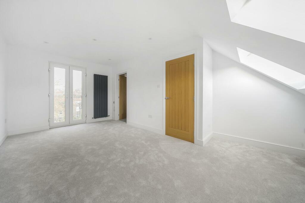 Additional image 11 of Birkbeck Road, Beckenham
