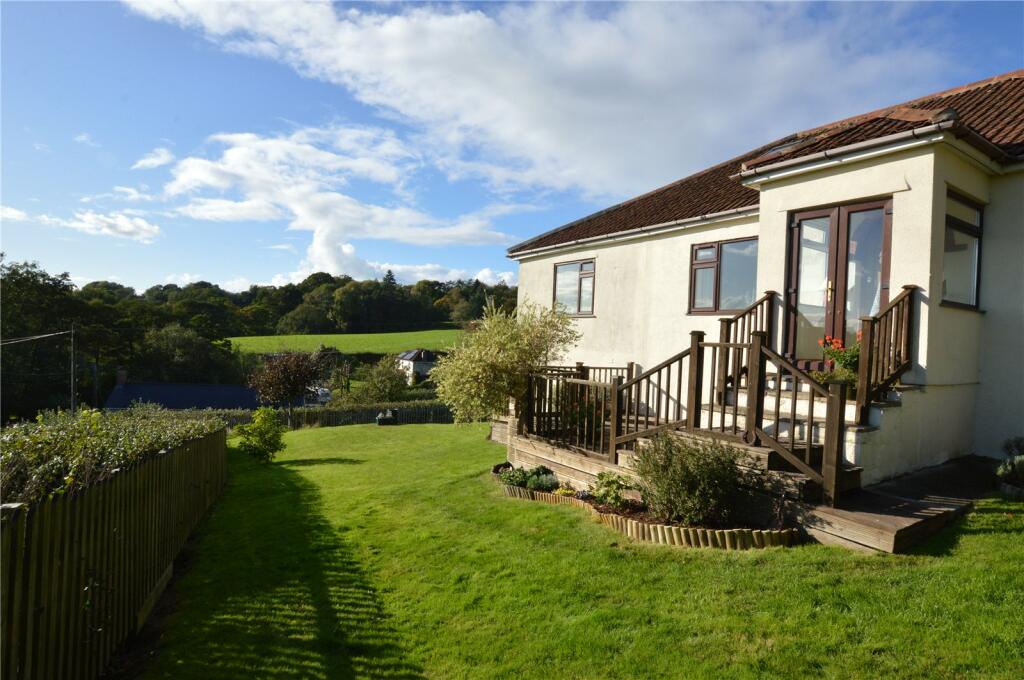 Additional image 23 of Detached four bedroom property with separate paddock in approximately 3/4 of an acre and buildings - Publow