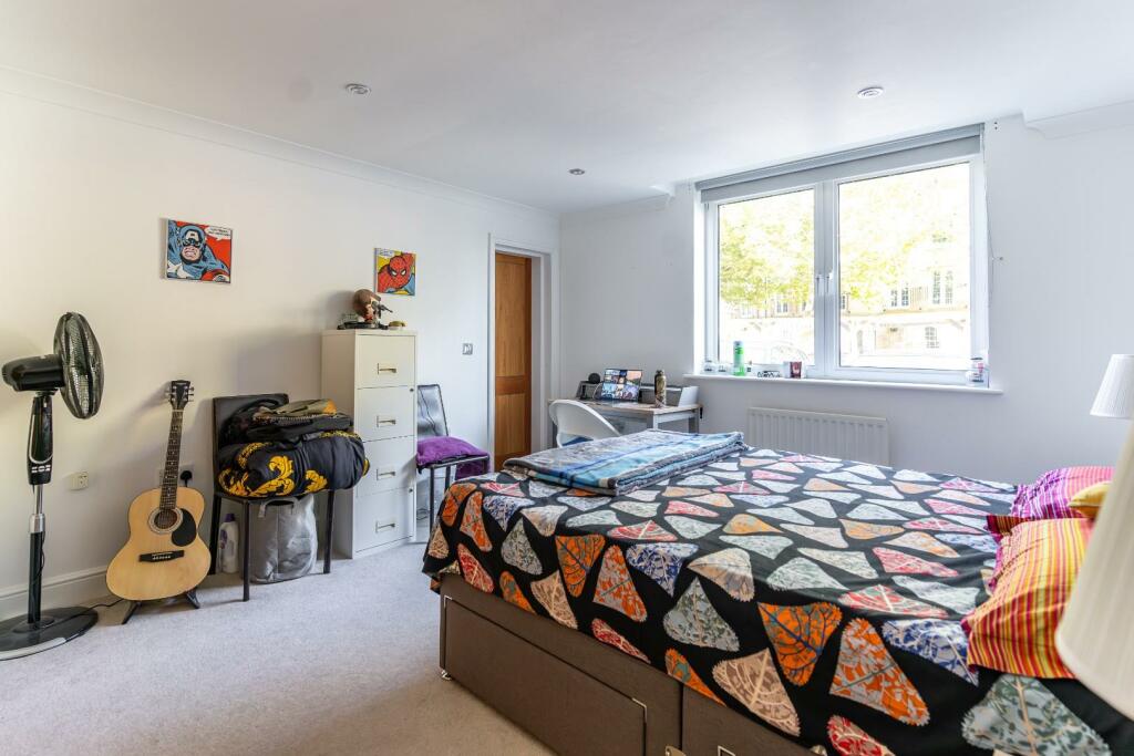 Additional image 11 of Creswell Drive, Beckenham