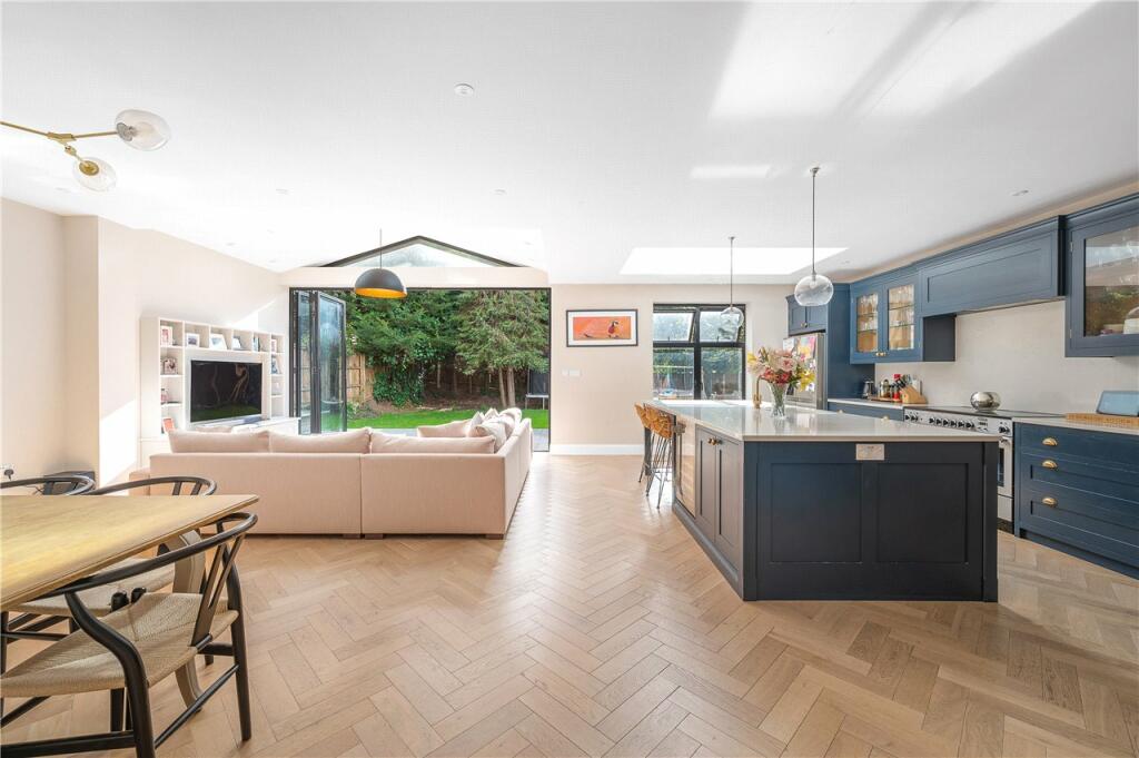 Additional image 12 of The Knoll, Beckenham, BR3