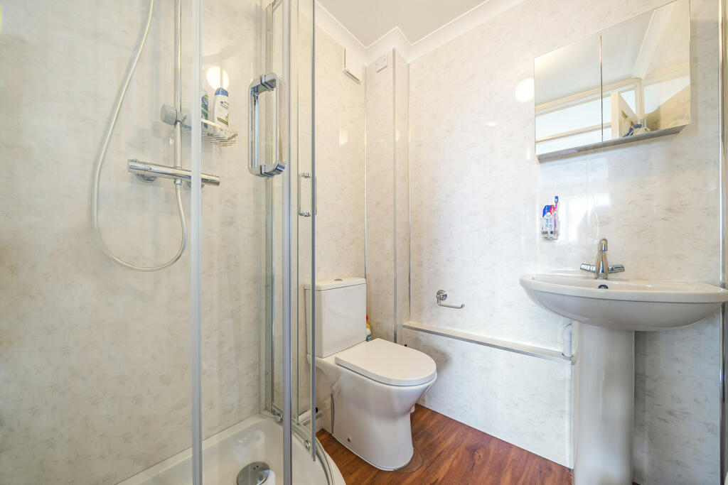 Additional image 18 of Plantation Road, Hextable, Swanley