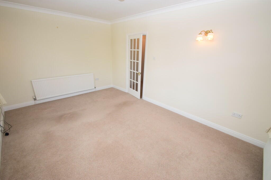 Additional image 17 of Nab Wood Drive, Shipley