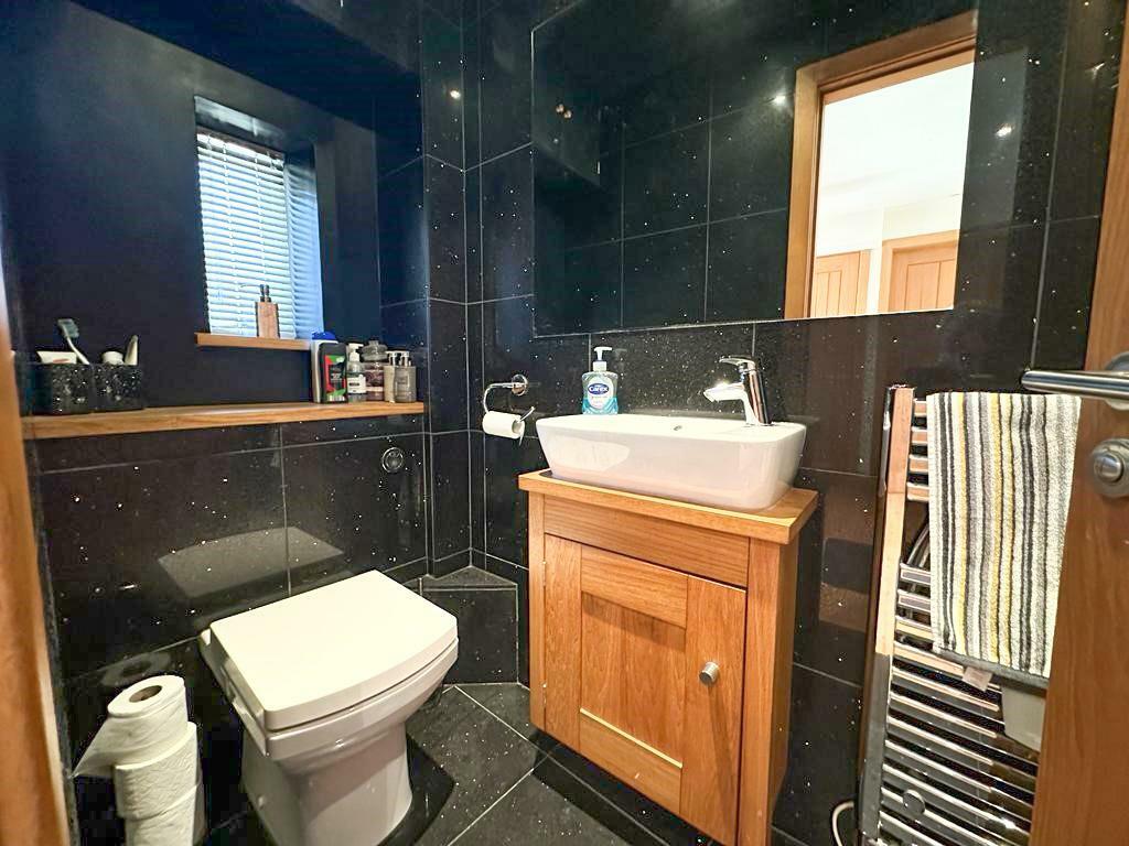 Additional image 10 of Kit Lane, Silsden