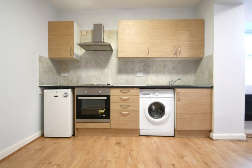 Additional image 3 of Marion Crescent, Orpington