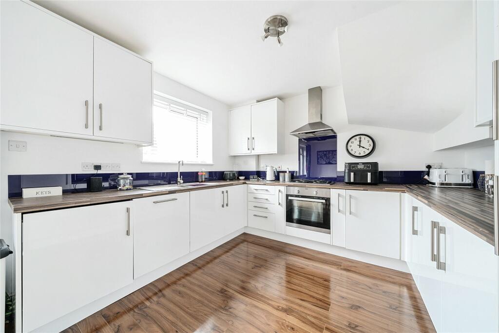 Additional image 16 of Pine Avenue, West Wickham