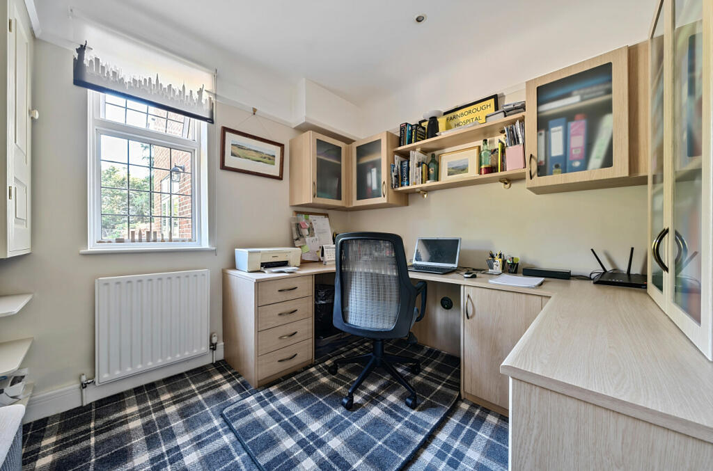 Additional image 27 of Orpington Road, Chislehurst, BR7