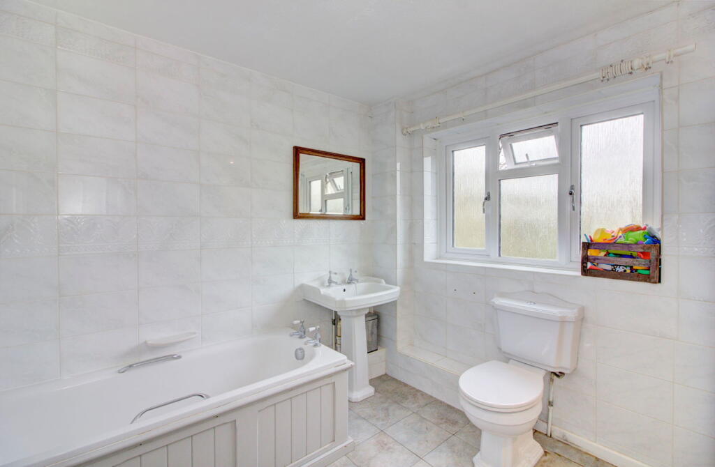 Additional image 10 of London Road, Wick, Bristol, BS30 5SJ