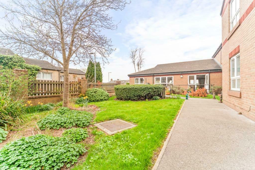 Additional image 6 of Francis House, Hatfield Road, Bradford, BD2 4QD