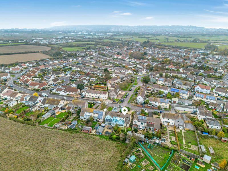 Additional image 3 of Byron Road, Locking - WONDERFUL POSITION