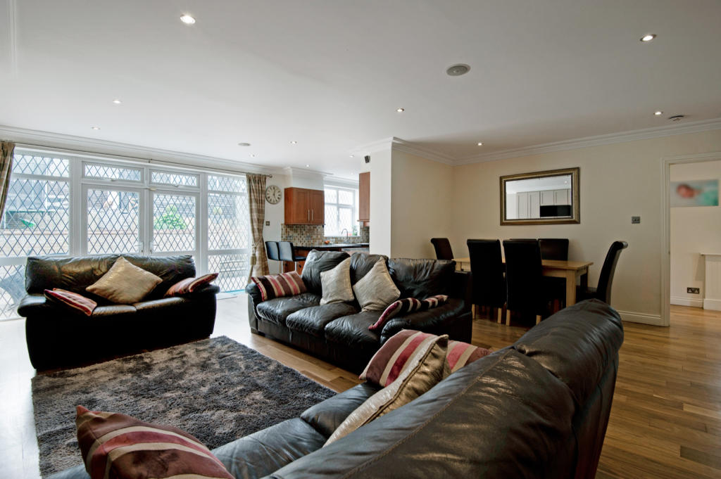 Additional image 6 of Lynton Avenue,Orpington,BR5 2EH