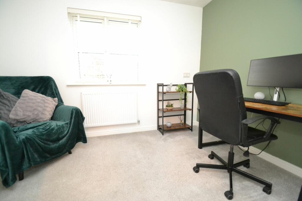 Additional image 19 of Far Crook, Thackley,