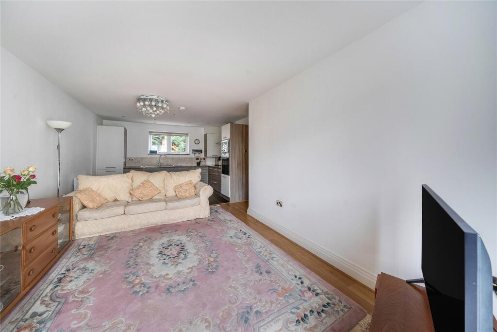 Additional image 13 of Albemarle Road, Beckenham