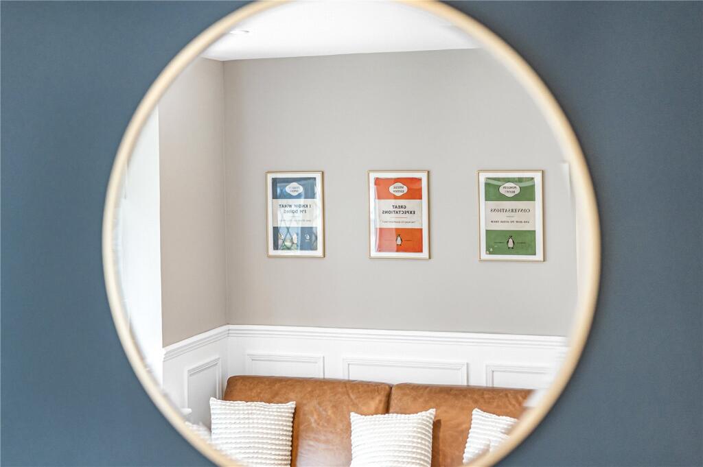 Additional image 31 of Hayes Wood Avenue, Bromley, BR2